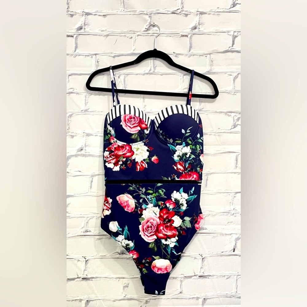 Cupshe Navy Floral One-Piece Swimsuit with Striped Bust